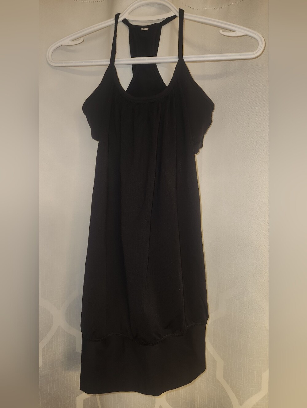 Lululemon no limits racer back tank size 4